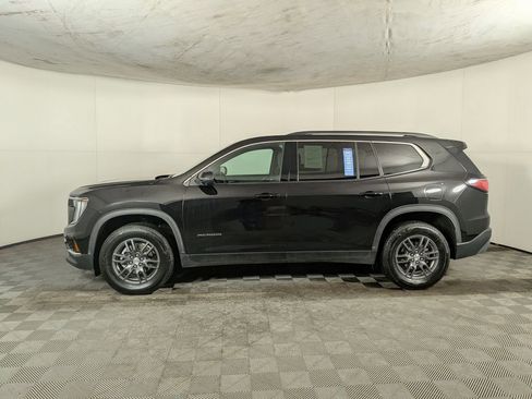 Certified 2025 GMC Acadia Elevation image 3