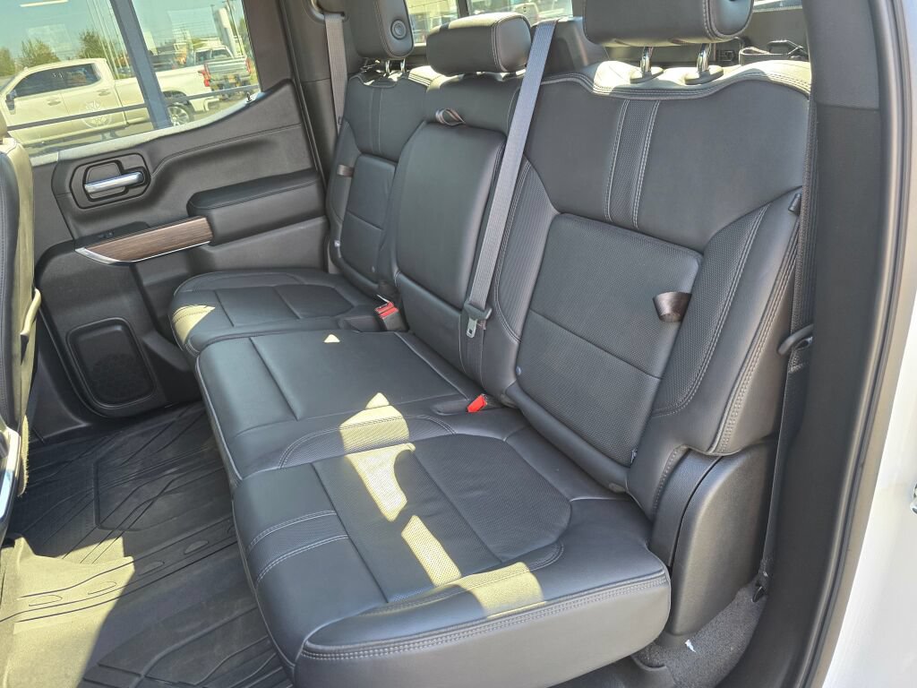 Used 2021 Chevrolet Silverado 1500 High Country AWD/4WD image 13