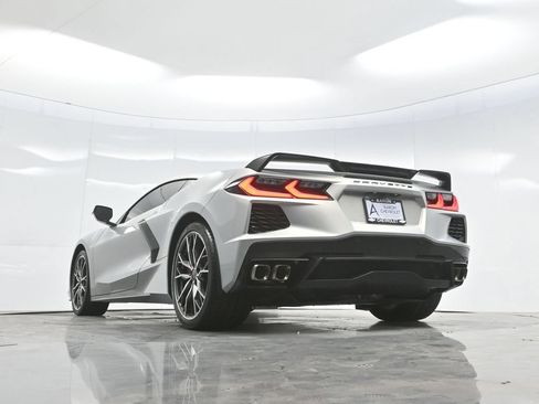 Used 2023 Chevrolet Corvette Stingray Preferred Cpe w/ Z51 Performance Package RWD image 63