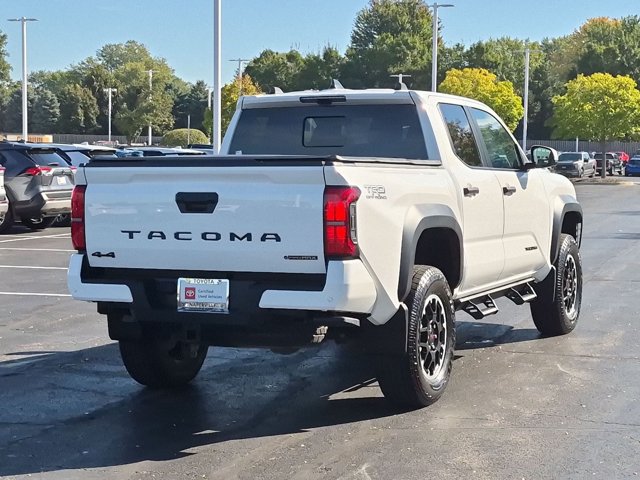 Certified 2025 Toyota Tacoma TRD Off-Road w/ TRD Off Road Premium Package AWD/4WD image 6