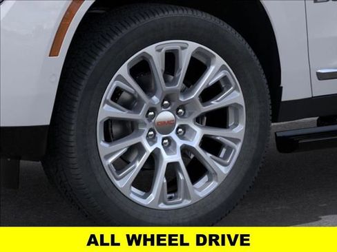 New 2026 GMC Yukon Denali image 9