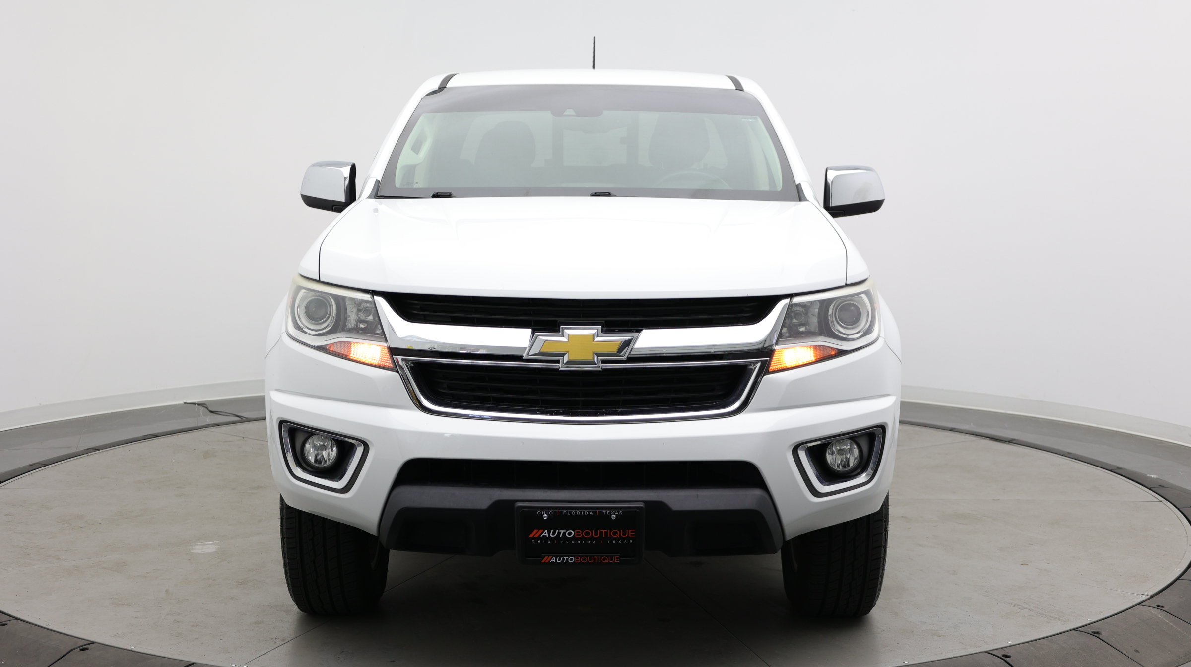 Used 2018 Chevrolet Colorado LT w/ Luxury Package, Chrome RWD image 2