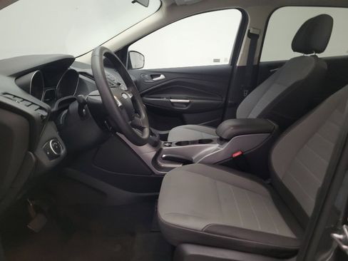 Used 2016 Ford Escape SE FWD image 17