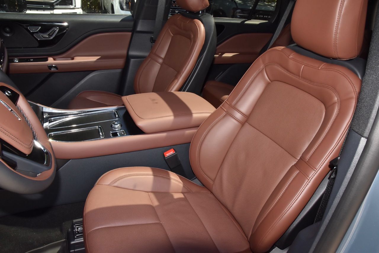 New 2026 Lincoln Aviator Reserve AWD/4WD image 34