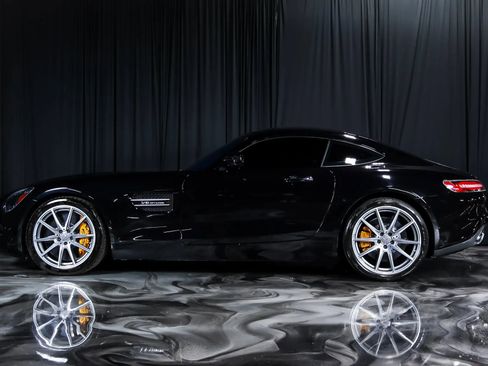 Used 2016 Mercedes-Benz AMG GT S image 9