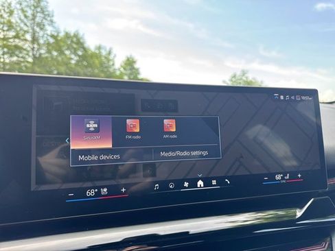 Certified 2026 BMW 530i xDrive AWD/4WD image 14