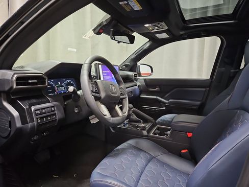 New 2026 Toyota 4Runner 4WD image 15