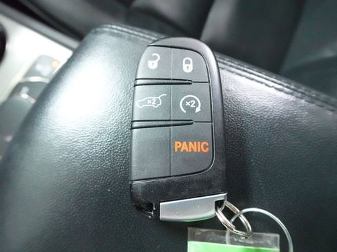 Used 2020 Jeep Grand Cherokee High Altitude AWD/4WD image 22