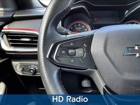 Used 2021 Chevrolet TrailBlazer RS w/ Technology Package AWD/4WD image 13
