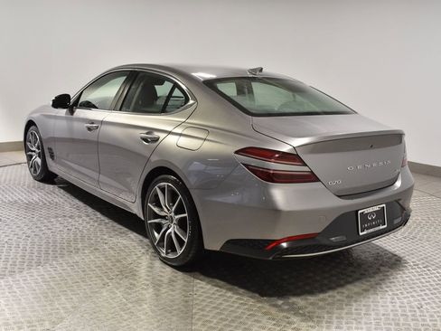Used 2023 Genesis G70 2.0T image 5