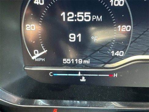 Used 2023 GMC Yukon SLT image 34