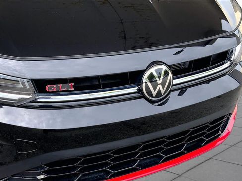 Used 2025 Volkswagen Jetta GLI Autobahn FWD image 30