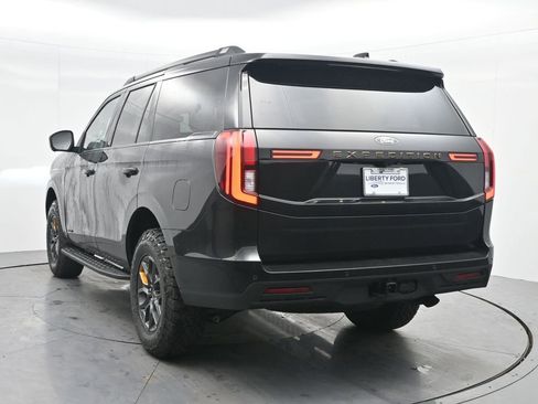 New 2026 Ford Expedition Tremor image 9