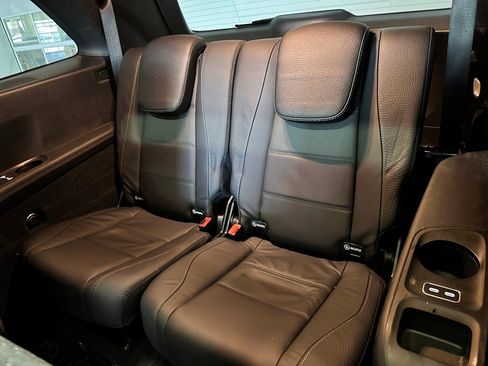 Certified 2025 Mercedes-Benz GLS 450 4MATIC image 14