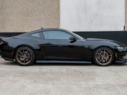 Used 2024 Ford Mustang GT Premium w/ GT Performance Package image 8