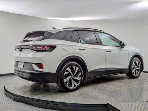 Used 2024 Volkswagen ID.4 2WD image 7