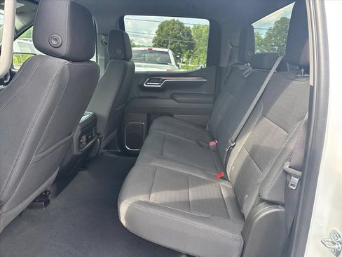 Used 2025 Chevrolet Silverado 1500 RST AWD/4WD image 17