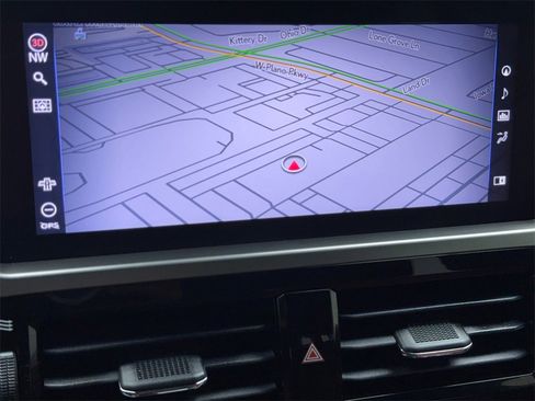 Used 2022 Lexus GX 460 Premium w/ Premium Plus Package image 24