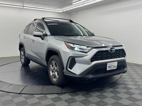 Used 2024 Toyota RAV4 XLE FWD image 3