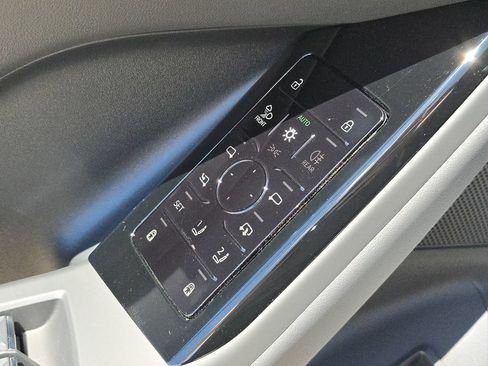New 2027 Audi Q6 e-tron Premium Plus AWD/4WD image 29