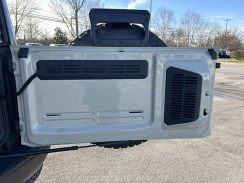 New 2025 Ford Bronco Raptor AWD/4WD image 22