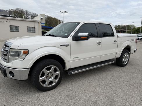 Used 2014 Ford F150 King Ranch w/ King Ranch Luxury Package image 3