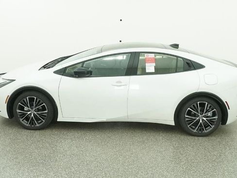 New 2026 Toyota Prius Limited image 3