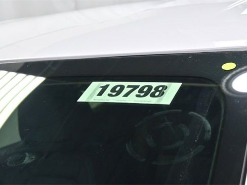 New 2026 Chevrolet Equinox LT w/ Convenience Package II image 25