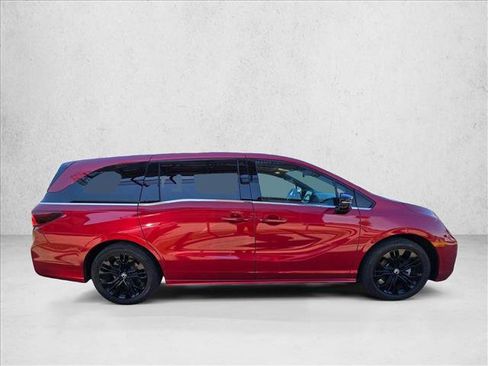 Used 2025 Honda Odyssey Sport-L image 4