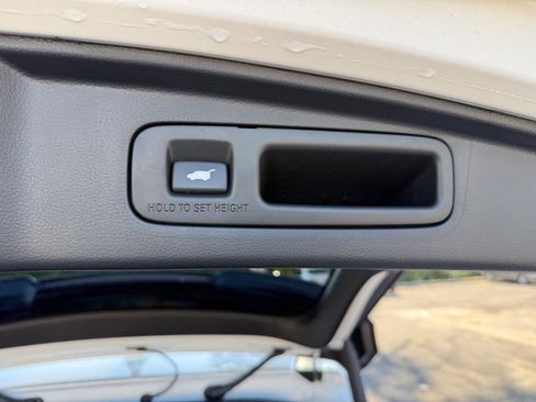 Used 2025 Honda CR-V Sport Touring image 37