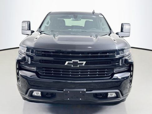 Used 2021 Chevrolet Silverado 1500 RST w/ Z71 Off-Road Package AWD/4WD image 2