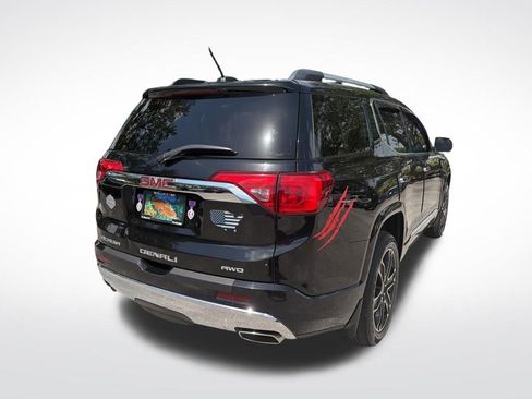 Used 2017 GMC Acadia Denali w/ Technology Package AWD/4WD image 5