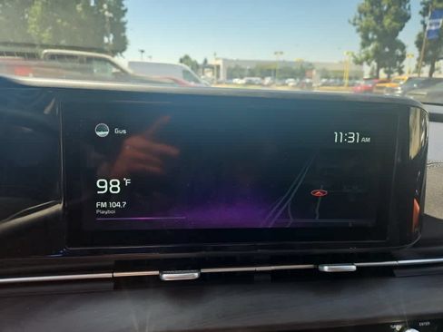 Used 2022 Kia Carnival SX FWD image 16