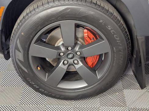 Used 2023 Land Rover Defender 130 X AWD/4WD image 8