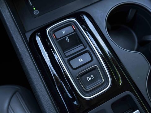 Used 2024 Honda Pilot EX-L image 30