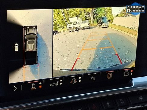 Used 2024 Chevrolet Silverado 1500 LT Trail Boss w/ LT Trail Boss Premium Package image 15