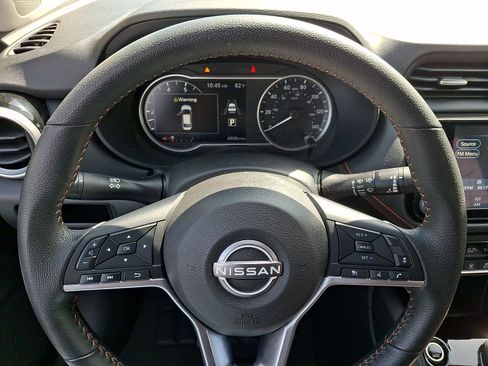 New 2025 Nissan Versa SR w/ Trunk Package FWD image 14