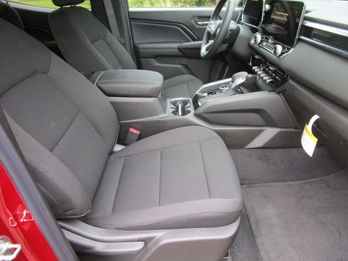 New 2026 GMC Canyon Elevation image 18