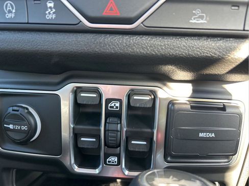 New 2026 Jeep Wrangler Sport image 20