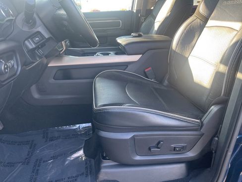 Used 2022 RAM 2500 Laramie image 9