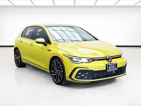 Used 2022 Volkswagen GTI Autobahn FWD image 3