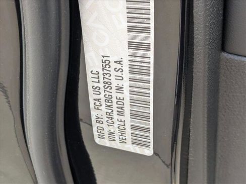 New 2025 Jeep Grand Cherokee L Limited w/ Black Appearance Package image 18