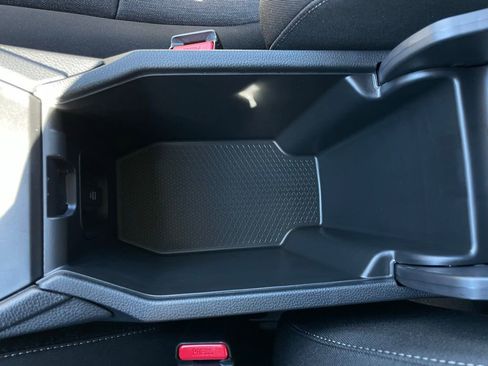 Certified 2025 Honda Accord SE image 20