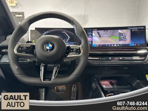 New 2026 BMW 530i xDrive w/ M Sport Package image 8