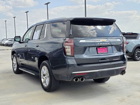 Used 2021 Chevrolet Tahoe Premier w/ Premium Package image 8