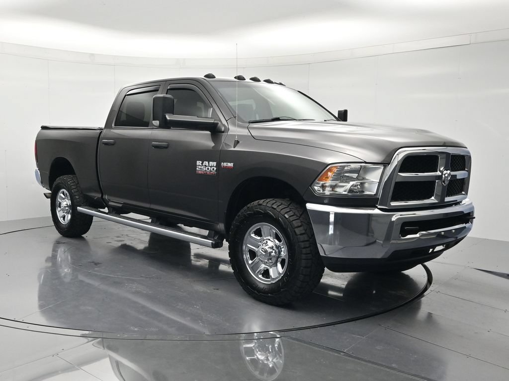 Used 2016 RAM 2500 Tradesman w/ Chrome Appearance Group AWD/4WD image 3