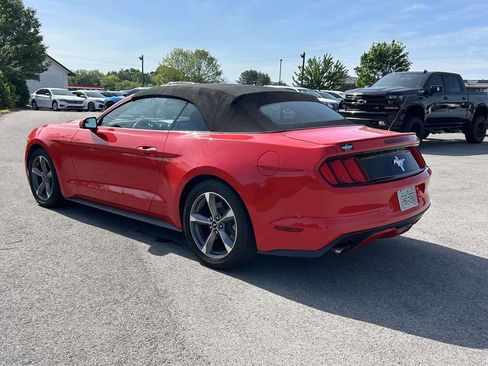 Used 2015 Ford Mustang Convertible w/ Equipment Group 051A RWD image 5