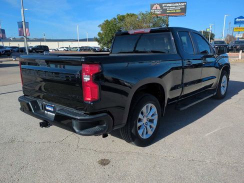 Used 2021 Chevrolet Silverado 1500 Custom w/ LPO, Dark Essentials Package image 8