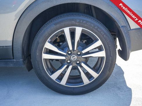 Used 2020 Nissan Kicks SR w/ SR Premium Package FWD image 10