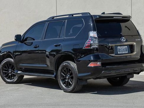 Used 2023 Lexus GX 460 w/ Black Line Special Edition AWD/4WD image 3